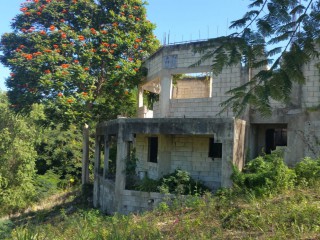 House For Sale in Ironshore, St. James Jamaica | [4]