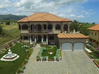 House For Sale in Plantation Village, St. Ann Jamaica | [14]