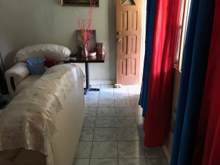 House For Sale in Santa Cruz, St. Elizabeth Jamaica | [4]