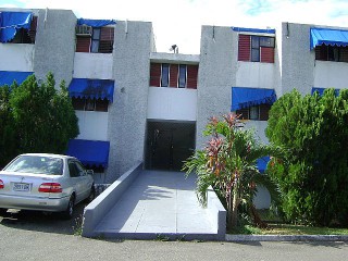 Studio Apartment For Sale in Kingston 8, Kingston / St. Andrew, Jamaica