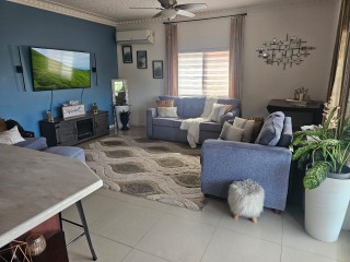 2 bed Apartment For Sale – Red Hills, Kingston / St. Andrew, Jamaica