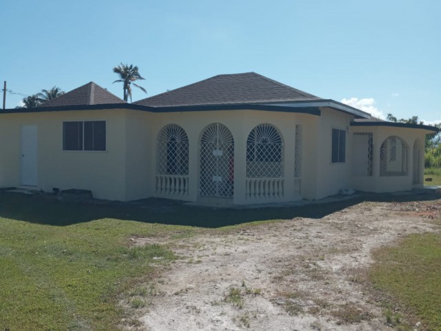 4 bed House For Sale - St Georges Plain, Westmoreland, Jamaica