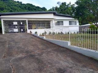 Flat For Rent in Havendale, Kingston / St. Andrew Jamaica | [8]