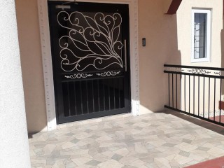 Apartment For Rent in Off Red Hills RoadOff Eastwood Park, Kingston / St. Andrew Jamaica | [13]