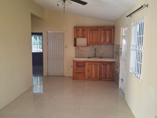 House For Sale in Old Harbour, St. Catherine Jamaica | [4]