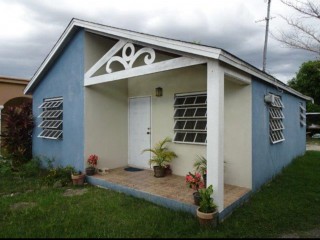 House For Sale in WHITE WATER MEADOWS, St. Catherine Jamaica | [7]