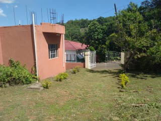 House For Rent in Maverley Mountain  Sterling Caslte, Kingston / St. Andrew Jamaica | [11]