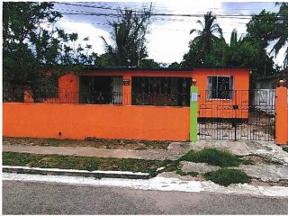 House For Sale in Spanish Town, St. Catherine Jamaica | [2]