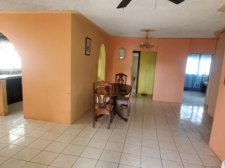 3 bed House For Sale in Greenacres, St. Catherine, Jamaica