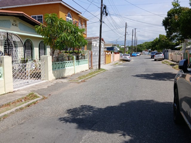 House For Sale in Passage Fort  Portmore, St. Catherine Jamaica | [9]