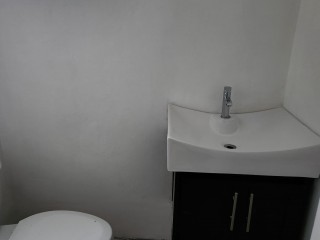 Townhouse For Rent in Belvedere, Kingston / St. Andrew Jamaica | [7]