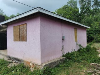 House For Sale in Chandlers Pen Birds Hill, Clarendon Jamaica | [1]