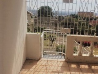 Townhouse For Sale in LEAS FLAT, Kingston / St. Andrew Jamaica | [11]