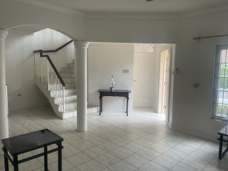 Townhouse For Rent in Kingston 6, Kingston / St. Andrew Jamaica | [4]