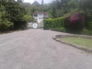 House For Rent in Bridgemount, Kingston / St. Andrew Jamaica | [1]