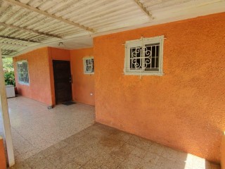 House For Sale in MOUNT VIEW ESTATE SPANISH TOWN, St. Catherine Jamaica | [2]