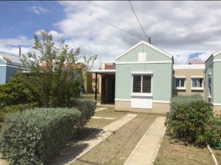 2 bed House For Sale - Spanish Town, St. Catherine, Jamaica