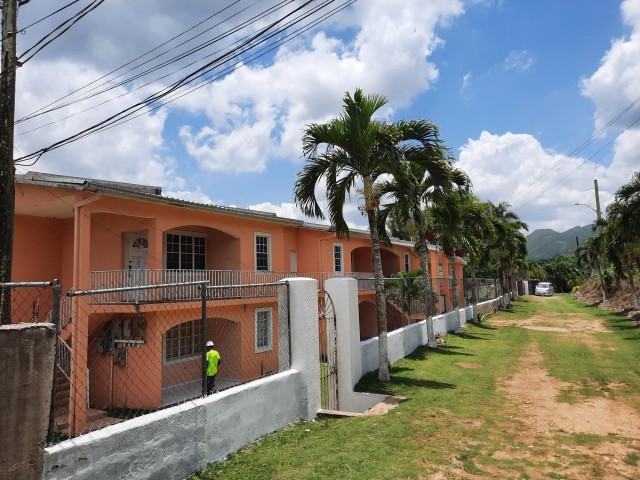 Apartment For Sale in CRESCENT PARK, St. Ann Jamaica | [1]