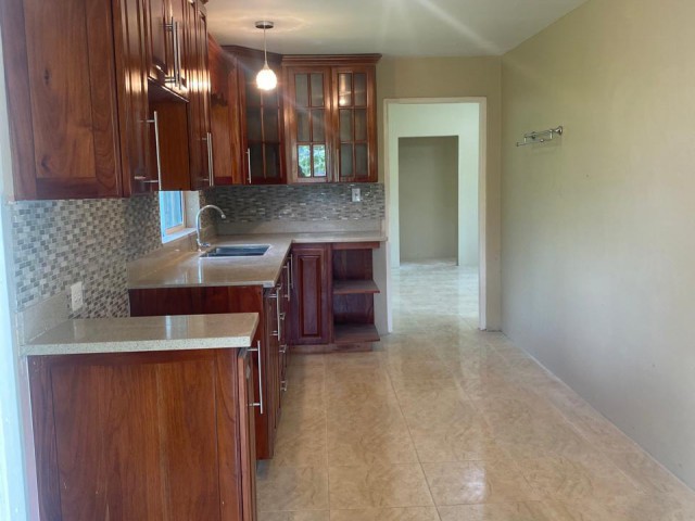 House For Sale in Royal Flat, Manchester Jamaica | [1]