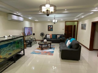 Apartment For Sale in Liguanea, Kingston / St. Andrew Jamaica | [2]