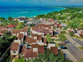 Apartment For Sale in NEGRIL, St. James Jamaica | [8]