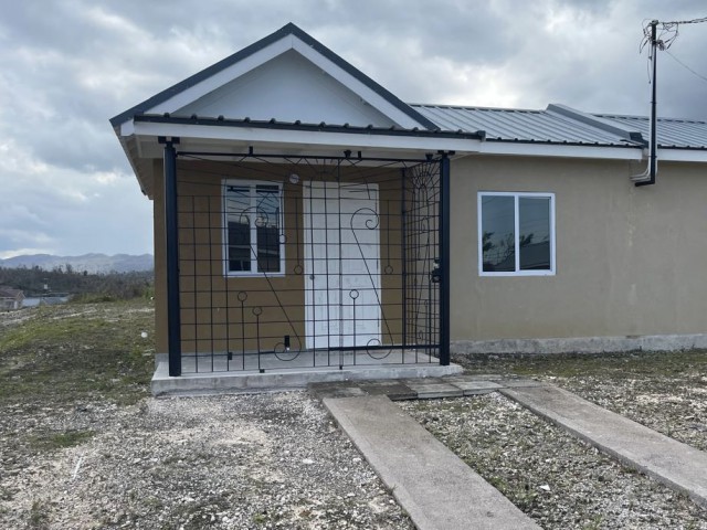 Townhouse For Rent in Irwin Friendship, St. James Jamaica | [12]