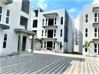 2 bed Apartment For Sale in BARBICAN, Kingston / St. Andrew, Jamaica