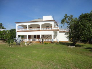 Resort/vacation property For Sale in Parottee, St. Elizabeth Jamaica | [1]