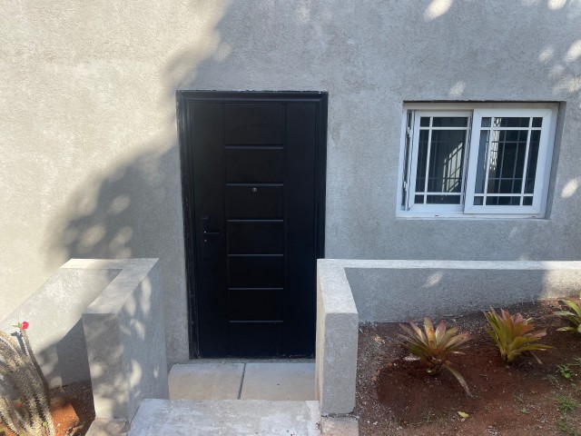 Flat For Rent in Smokey Vale, Kingston / St. Andrew Jamaica | [3]