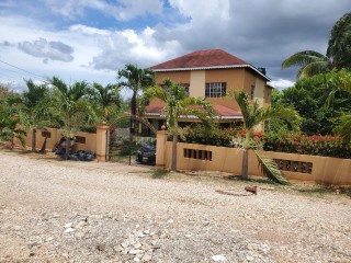 House For Sale in BELLEVUE HEIGHTS, St. Catherine Jamaica | [10]