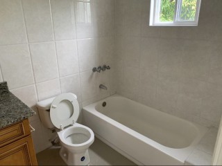 2 bed Apartment For Sale – Mona, Kingston / St. Andrew, Jamaica