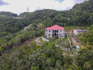 House For Sale in COOPERS HILLS, Kingston / St. Andrew Jamaica | [10]