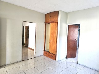 5 bed House For Sale in Constant Spring Gardens, Kingston / St. Andrew, Jamaica