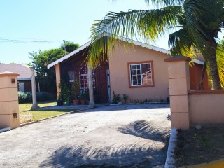 3 bed House For Sale in New Harbour Village 1, St. Catherine, Jamaica