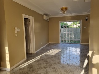 1 bed Apartment For Rent - Constant Spring Gardens, Kingston / St. Andrew, Jamaica