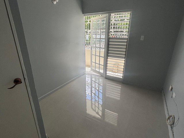 Apartment For Rent in Devon LodgeApartments off Waterloo Road, Kingston / St. Andrew Jamaica | [6]