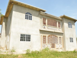 House For Sale in Santa Cruz, St. Elizabeth Jamaica | [8]