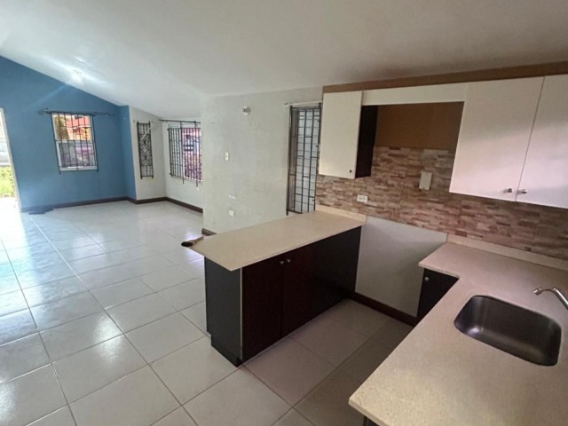 House For Rent in SilverSun Estates, St. Catherine Jamaica | [4]