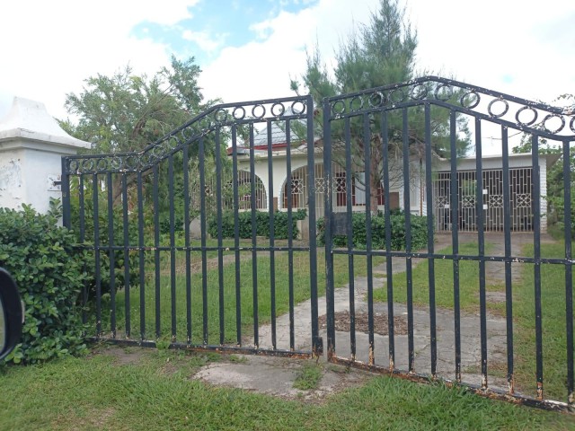 House For Sale in WESTMORE GARDENS, Westmoreland Jamaica | [1]