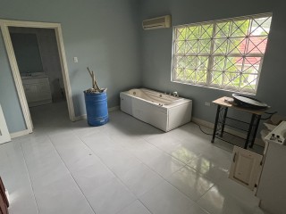 Apartment For Rent in Red Hills, Kingston / St. Andrew Jamaica | [1]