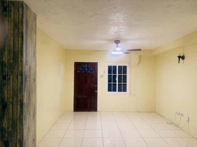 Townhouse For Rent in Barbican Terrace, Kingston / St. Andrew Jamaica | [3]