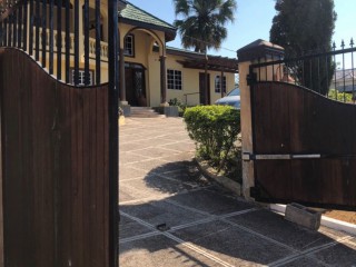 1 bed Apartment For Rent - Mandeville, Manchester, Jamaica