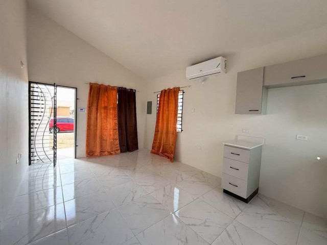 House For Rent in Kingston, Kingston / St. Andrew Jamaica | [4]