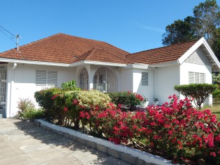 House For Sale in Vista Del Mar, St. Ann Jamaica | [12]