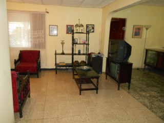 4 bed House For Sale in Leiba Gardens, St. Catherine, Jamaica