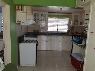 House For Sale in Willowdene, St. Catherine Jamaica | [3]