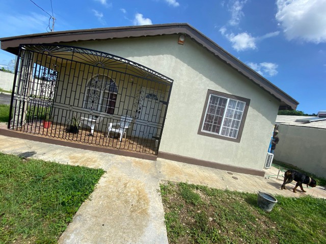 2 bed House For Rent - West Village  Montego Bay, St. James, Jamaica