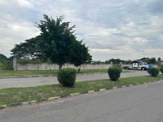 Commercial land For Sale in 1 Sydenham Villas, St. Catherine, Jamaica