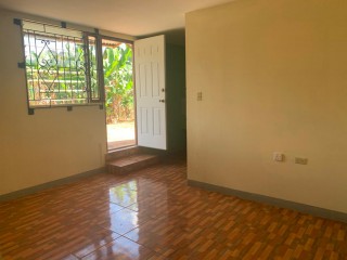 Flat For Rent in Mandeville, Manchester Jamaica | [1]