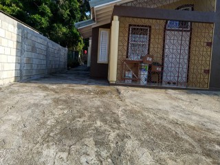 2 bed Flat For Rent in Spot Valley, St. James, Jamaica
